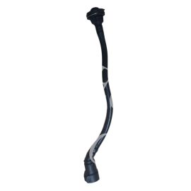 For Porsche Macan 14-18 Wear-resistant Engine Coolant Reservoir Hose 95B122447E